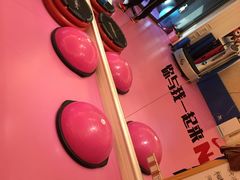 -思迈威健身(积玉桥万达店)