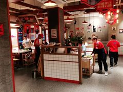 大堂-贤合庄卤味火锅 (颍上店)