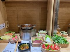 -独食火锅·半米屋台(直营总店)