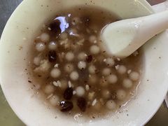 -芳婆糕团店(王府大街店)