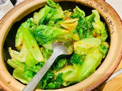 虾酱啫唐生菜-香港百合居(LCM置汇旭辉广场店)