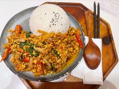 罗勒辣炒鸡肉饭-GOGO Plate(成都太古里店)