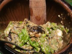 皮蛋青椒擂茄子-费大厨辣椒炒肉(太平老街店)