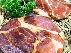 丹麦黑猪梅花-本炙炭烤·蒲烧活鳗料理店(金沙洲店)