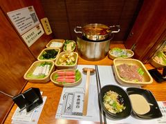 -独食火锅·半米屋台(直营总店)