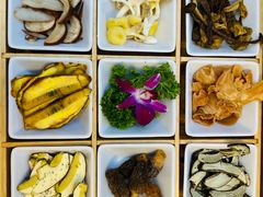 -大理董·董家小厨野生菌火锅(古城旗舰店)