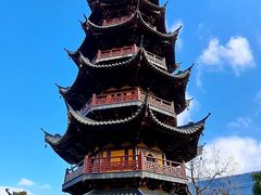 -龙华寺