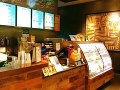 -星巴克臻选(上海长风大悦城店)
