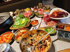 -草家酱蟹炭火烤肉店(珲春南路一店)