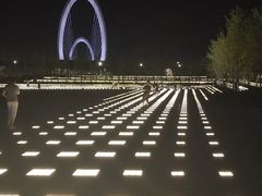 -南京眼步行桥