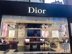-Dior