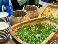 -云阿蛮云南生烫牛肉米线(奉贤路店)