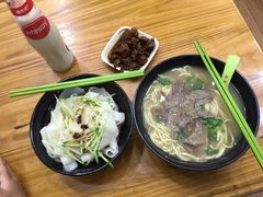 -志权牛肉面(灵山路店)