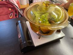 -满格嗦新疆椒麻鸡火锅.炒米粉(川大江安校区店)