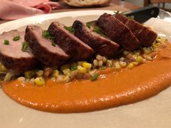 -ROAST coffee & eatery