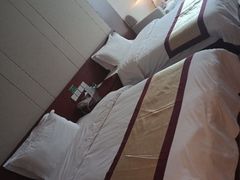 -兴芮温泉度假区