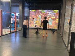 -极限PLAY运动娱乐新世界·团建派对潮玩休闲馆·室内蹦极高空游乐园