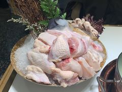 -洪氏嗨捞·猪肚鸡火锅(阳光天地店)