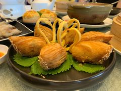 鲍鱼天鹅酥-白天鹅宾馆-宏图府餐厅