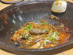 -万里闯关东铁锅炖菜馆(高新旗舰店)