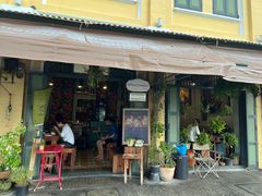 -Pad Thai Kratong Thong by ama