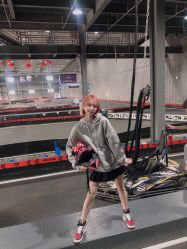 -BULB STUDIO 巴柏明星发型工作室