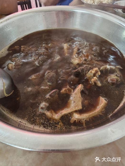 御辇曾成宗牛肉馆(双沟店)图片
