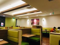 卡座-萨莉亚意大利餐厅(白云汇店)