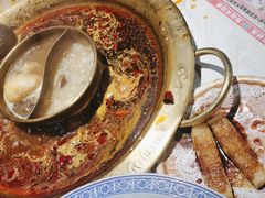 -哥老官重庆美蛙鱼头(西湖银泰十一哥店)