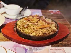鲍汁虾球煎面-清漫·派对音乐餐吧(市桥店)