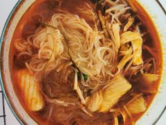 -老赵太太麻辣烫涮肚馆(大经路店)