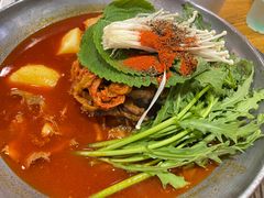 -喇喇排骨火锅·传统韩式脊骨汤(望京西园总店)
