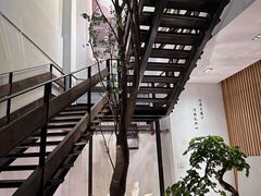 -蜜桃餐厅·伴山(湖滨商业街店)