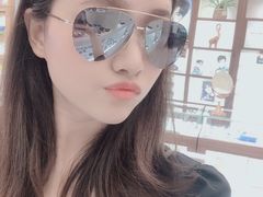 -明月眼镜(三坝店)