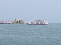 -北戴河碧螺塔海上酒吧公园