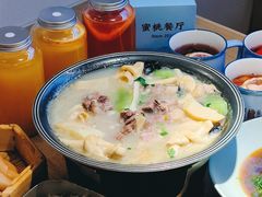 -蜜桃餐厅·伴山(海岸城店)