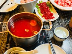 -云中捞高空旋转餐厅(商茂世纪广场店)