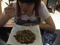 -绿茵阁(体育西分店)