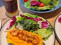 -Common Table · Brunch & Coffee