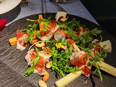 -弦月窗LUNETTE BY AMANDA(复兴路店)