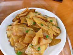 -芦茨金富饭庄·25年老字号·专做稻草鸡