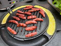 -七甲山烤肉(长白山奇石山珍根艺一条街店)