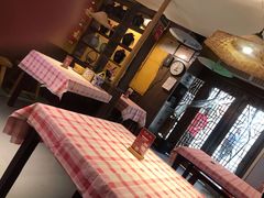 -思博半步颠小酒馆(梦时代店)
