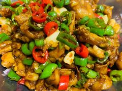 黑胡椒牛蛙-阿木怪味牛骨头