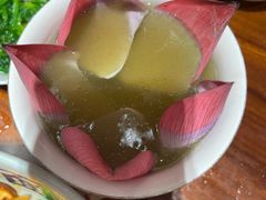 -李犟大爆鳝面·手工蟹黄包(湖滨西湖店)