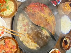-萍姐火锅·公路夜市(武汉首店)