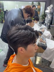 -藤野造型烫染·漂发