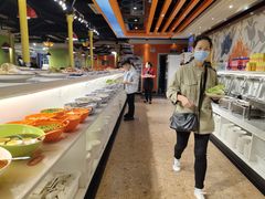 自助取餐区-爱客得牛排海鲜烤肉·火锅自助(春熙路黑金好店)