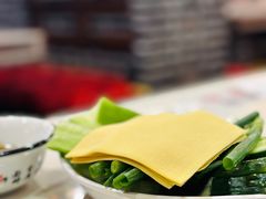 东北蘸酱菜-江湖水乡铁锅炖魚(周庄嘉园店)