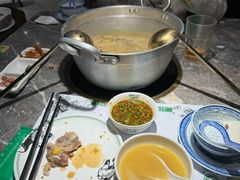 -禄婶鸡煲·打边炉